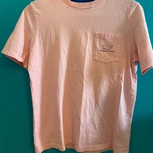 Light pink vineyard vines shirt